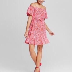 🚨SALE🚨New Off the Shoulder Coral Dress Size XS 3/$10 4/$12 5/$15